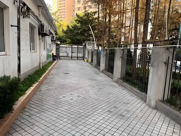 泰国还没真正出手，洪森就呼吁冷静